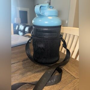 Black Snakeskin Hydrojug Sleeve